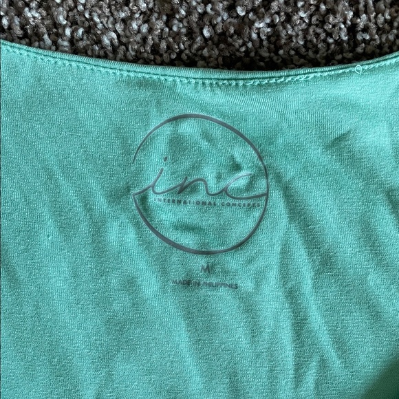 INC International Concepts Mint Top M - Picture 2 of 4
